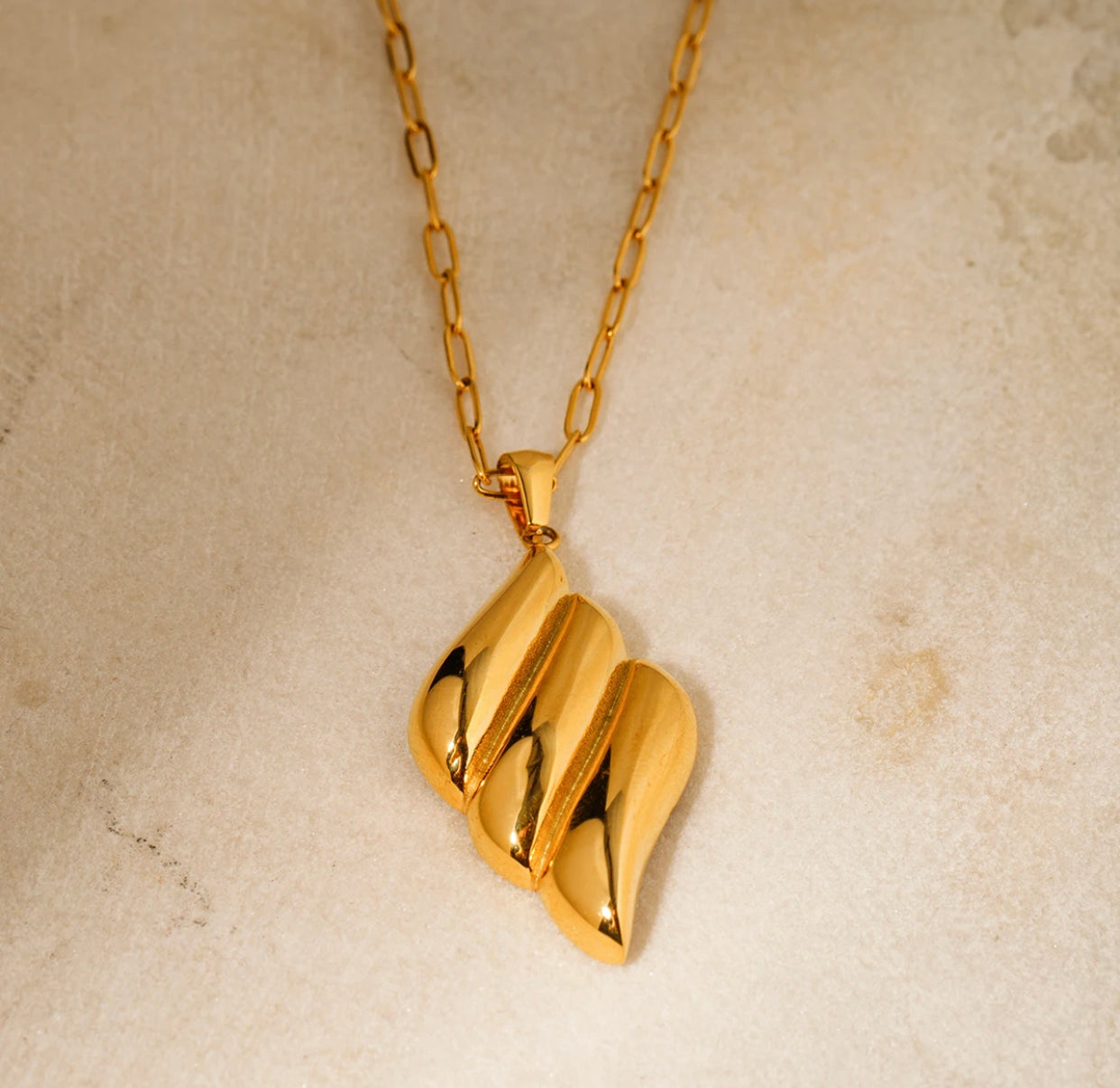 SIERRA NECKLACE
