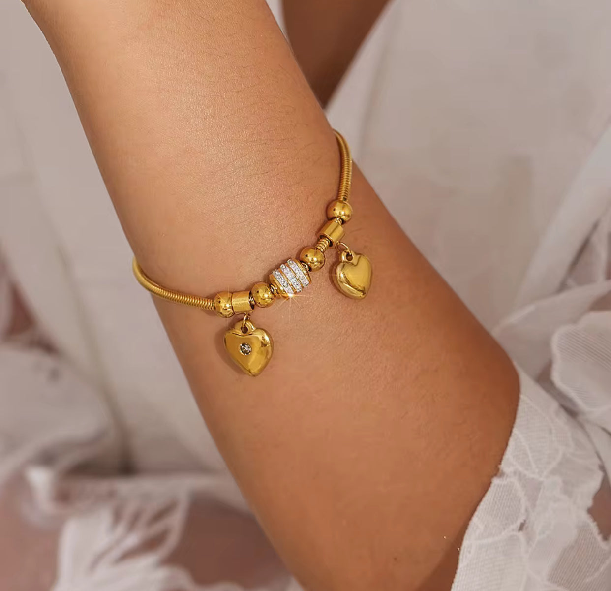 AIKA BRACELET