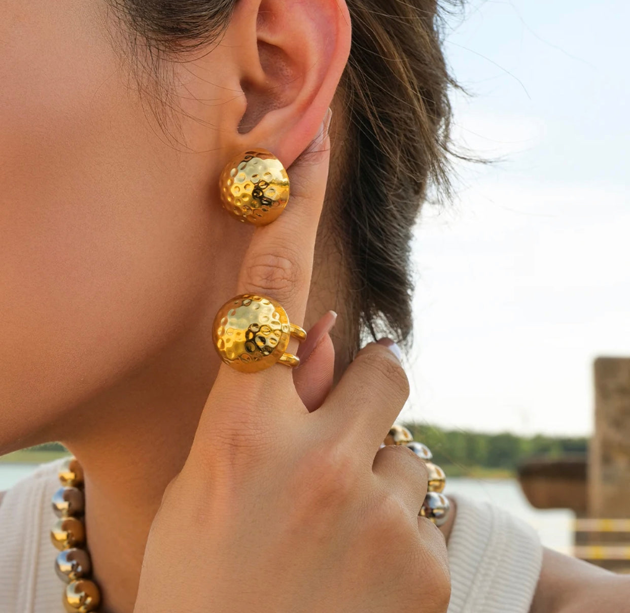 DOME EARRINGS