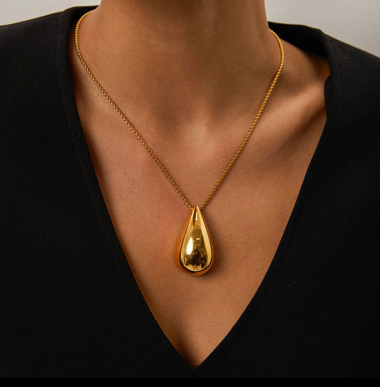 NOVA NECKLACE