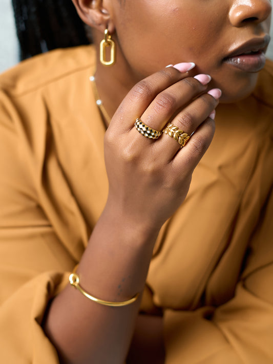 Black and white ring