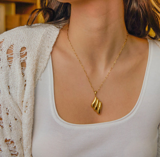 SIERRA NECKLACE