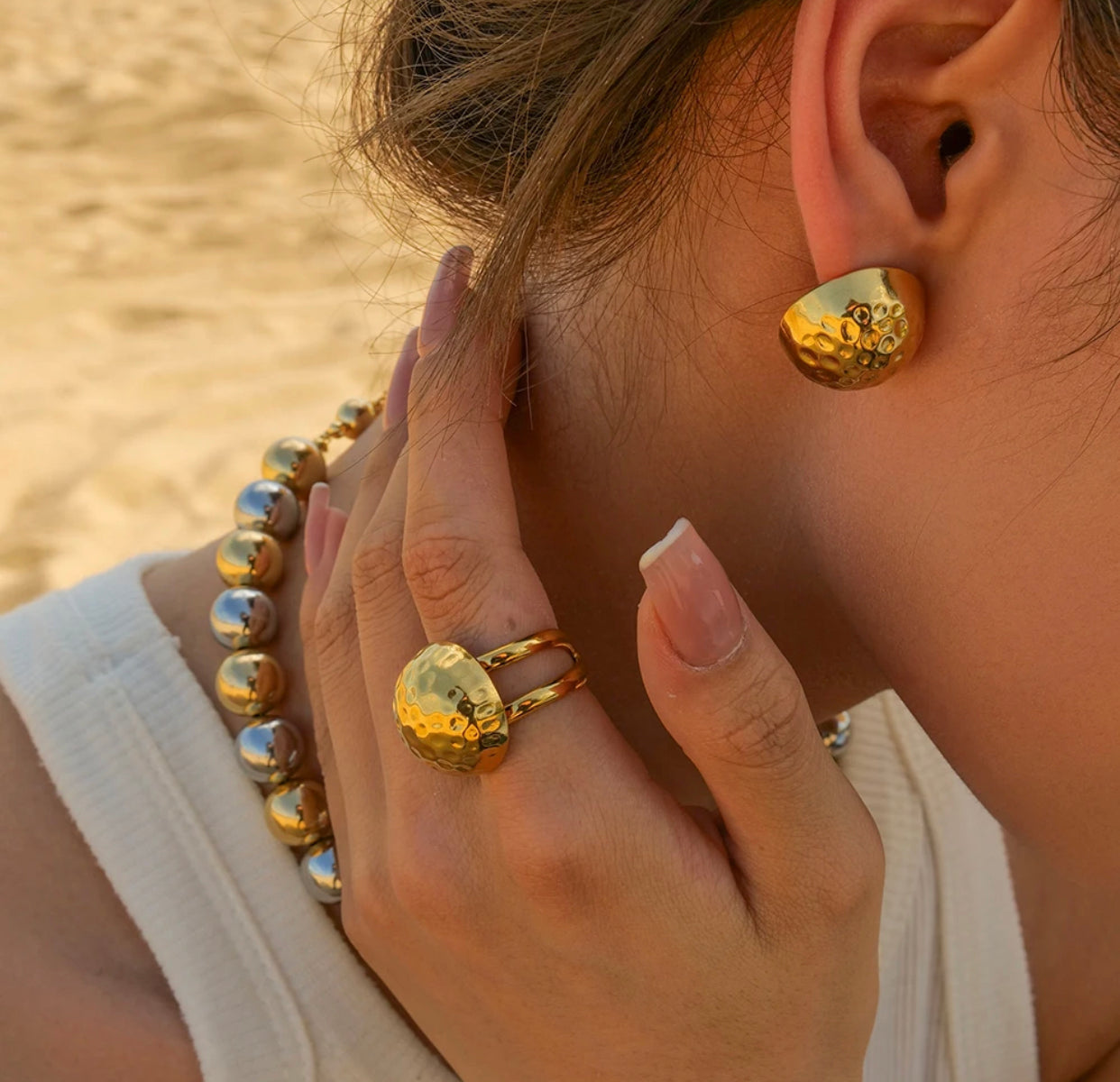 DOME EARRINGS