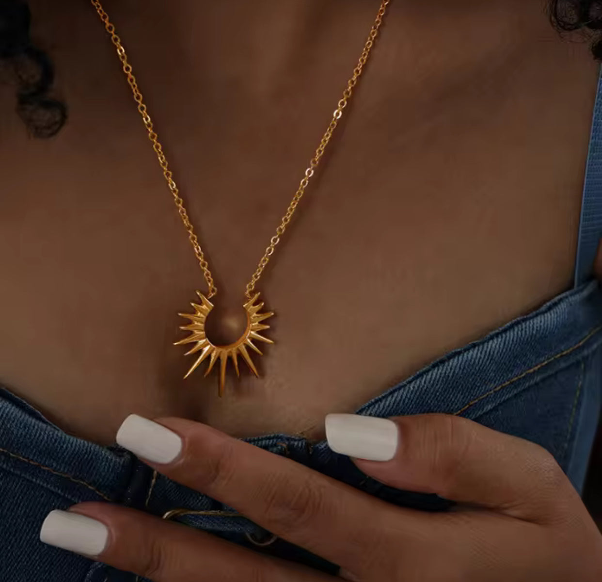 JANET NECKLACE