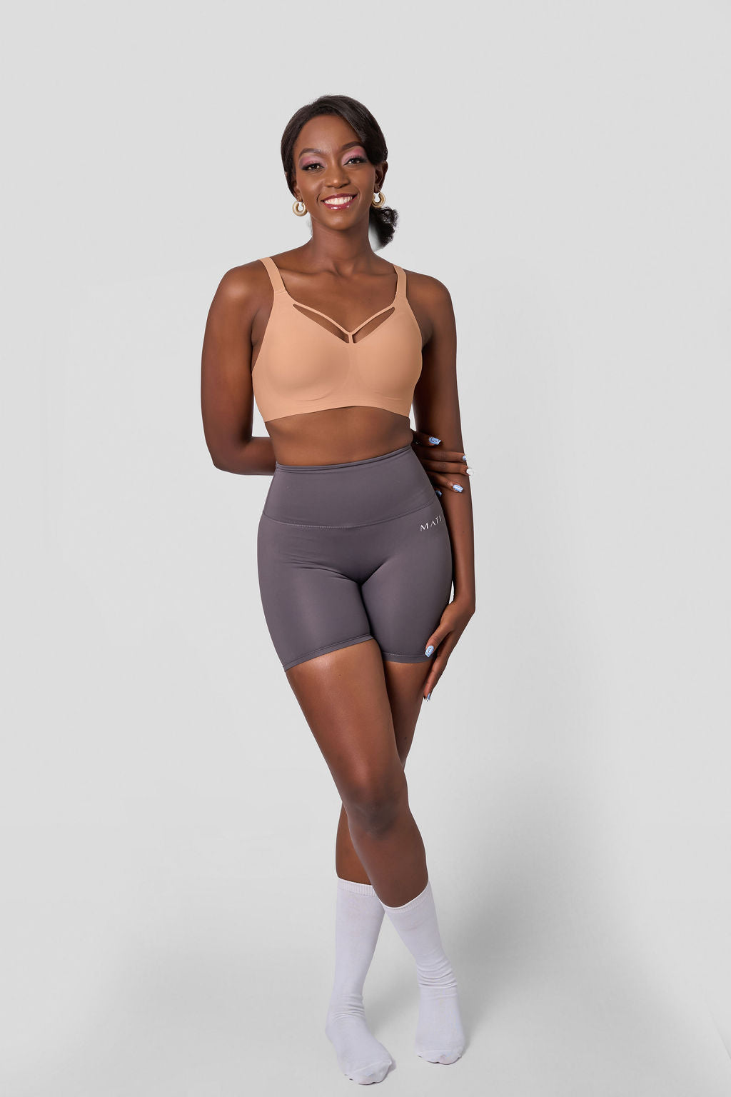 MATI V-NECK BREATHABLE BRA