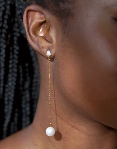 NAILA DROP EARRINGS