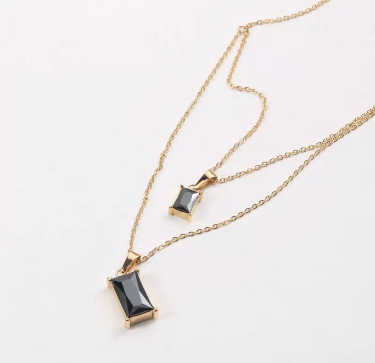 Double layered black rhinestone pendant necklace